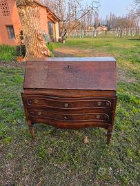 mobile ribalta secretaire barocchetto XVIII secolo