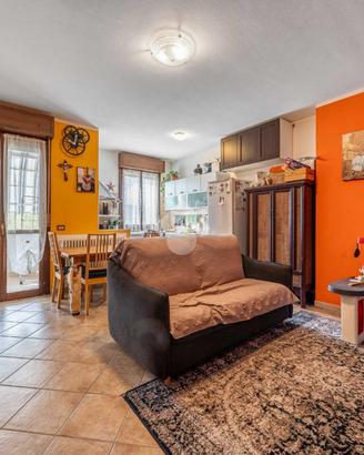 2 LOCALI A SAN POLO D'ENZA