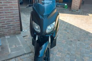 Yamaha X-Max 250 ABS 2011