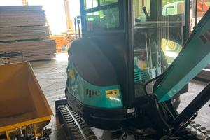 Escavatore jpc 26 quintali