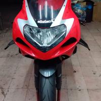 Suzuki gsxr 1000k2