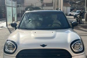 Mini Countryman Benzina  bianco perlato