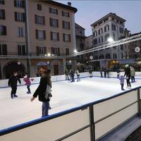 pista di pattinaggio su ghiaccio