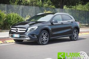 MERCEDES-BENZ GLA 200 d Automatic 4Matic Premium