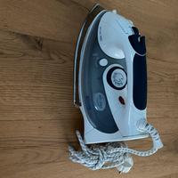 Ferro da stiro a vapore