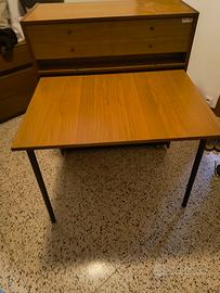 mobile multifunzione: letto o scrivania 