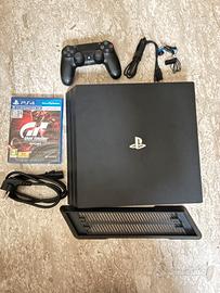 Sony PlayStation 4 Pro 1TB in perfetto stato