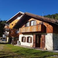 Casa singola con giardino