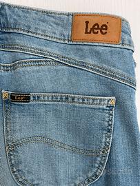Jeans Lee Jade tg 44 mai indossati