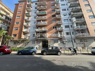Appartamento a Napoli Via TERRACINA 2 locali