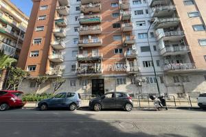 Appartamento a Napoli Via TERRACINA 2 locali