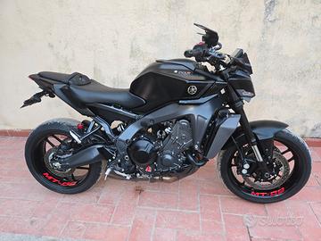 MT 09 2025 solo 4200km finanziabile 