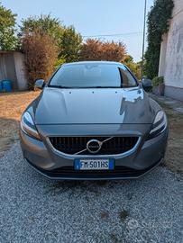 Volvo V40 D2 Momentum