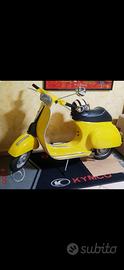 Piaggio Vespa 50 Special (V5B3) - 1972