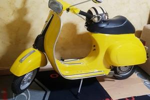 Piaggio Vespa 50 Special (V5B3) - 1972