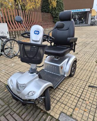 SCOOTER ELETTRICO PER ANZIANI VERMEIREN
