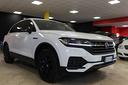 volkswagen-touareg-3-0-v6-pack-black-certificata