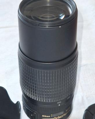 Nikon teleobiettivo 70-300 stabilizzato 