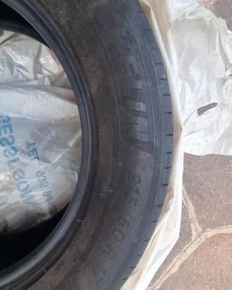 gomme Michelin 215/60/R17