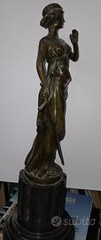STATUA DI BRONZO