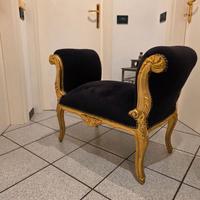 Poltroncina barocca
