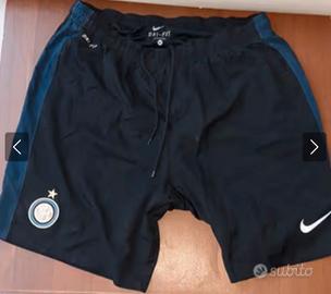 Pantaloncini originali dell'Inter. Vedi foto.