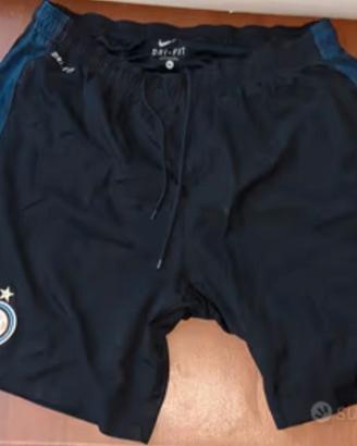 Pantaloncini originali dell'Inter. Vedi foto.
