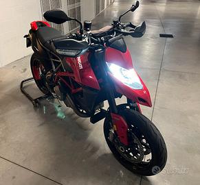 Ducati Hypermotard 950