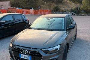Audi a1 30 tfsi s line
