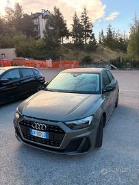 Audi a1 30 tfsi s line