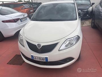 Lancia Ypsilon 1.2 69 CV 5 porte S&S Elefantino Bl