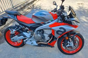 Aprilia tuono 660 2021 cambio elettronico