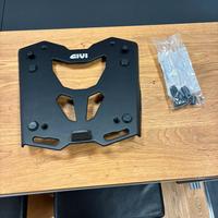 Portapacchi Givi Bmw R 1300 R/Gs/Rs/Adv / C 400