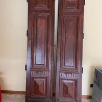 Porta antica a 2 ante