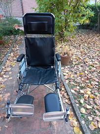 Carrozzina per disabili marca Mobiclinic