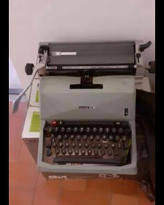 Macchina da scrivere Vintage
