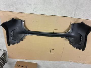 Paraurti posteriore Toyota Yaris Cross