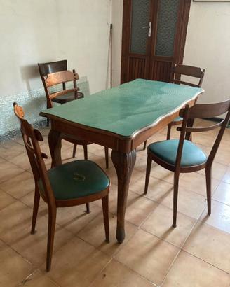 TAVOLO+4 SEDIE vintage- LEGNO MASSELLO+FORMICA