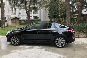 Hyundai i30  FASTBACK