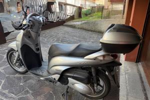 Scooter Honda SH 300 anno 2009
