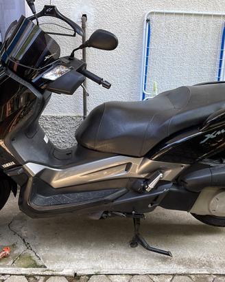 Sella xmax250
