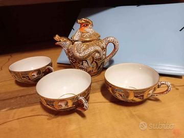 teiera con tazze giapponese vintage