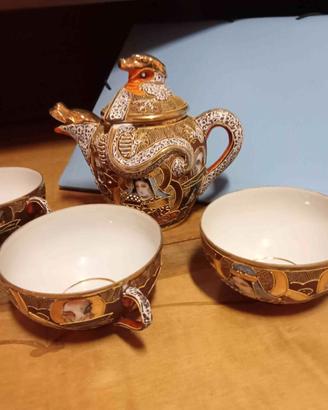 teiera con tazze giapponese vintage