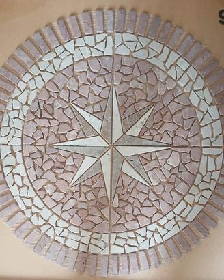 mosaico rosone in marmo anticato rosa dei venti 
