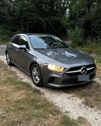 Mercedes-Benz classe A 180