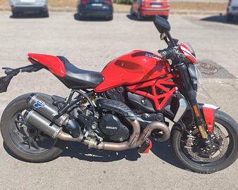 Ducati Monster 1200 R