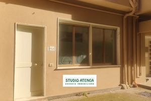 Zona Viale Appartamento Piano Terra Ideale Studio