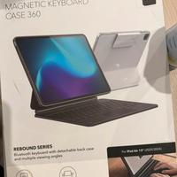 ESR Magnetic Keyboard Case 360 per iPad Air 13”