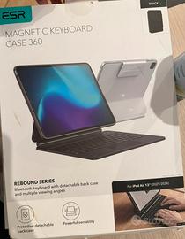 ESR Magnetic Keyboard Case 360 per iPad Air 13”