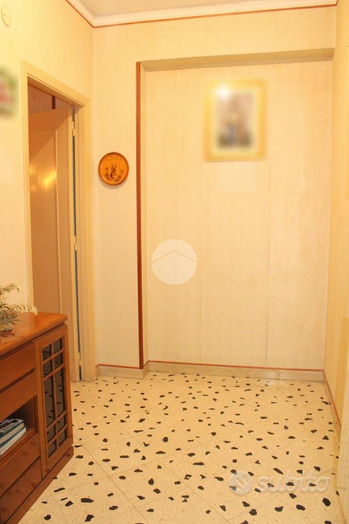 Appartamento – Palermo, Villaggio Santa Rosalia, IV Circoscrizione - Vista 2